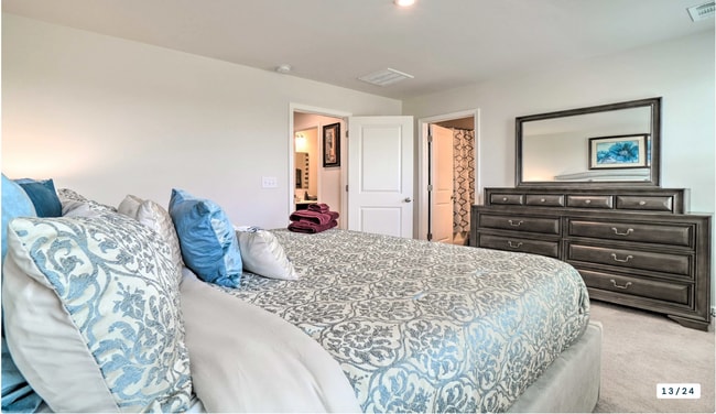 Building Photo - 2020-Built Beautiful 3 Bed 2.5 Bath End-Un...