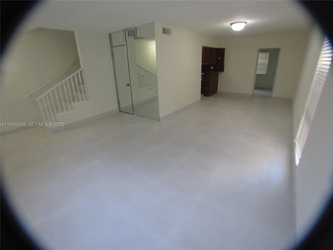 Building Photo - 20 SW 108th Ave