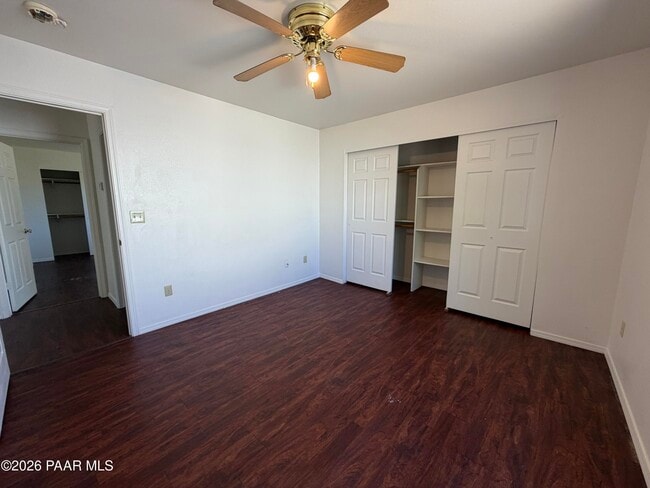 Building Photo - 3284 N Greg Dr