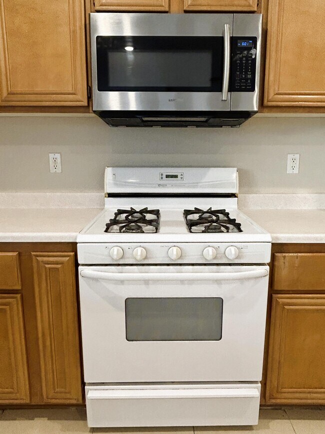 Building Photo - 6084 Villa Trieste Ct