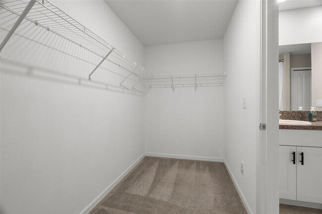 Building Photo - 4529 Eternal Prince Dr