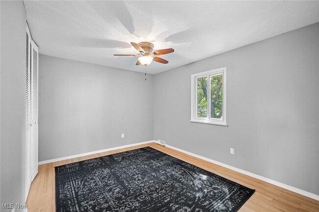 Building Photo - 5401 Woodbury Hills Dr