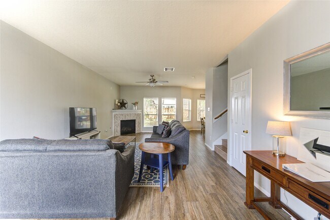 Building Photo - 2351 Urban Forest Ct