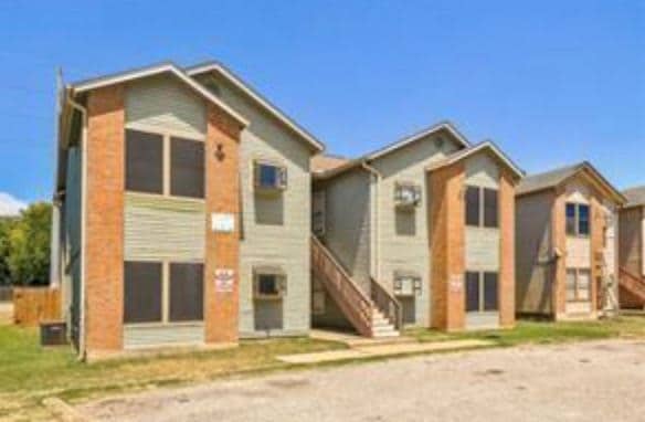 Building Photo - 2505 W Slaughter Ln