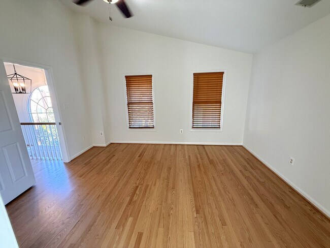 Building Photo - 10130 Treble Ct