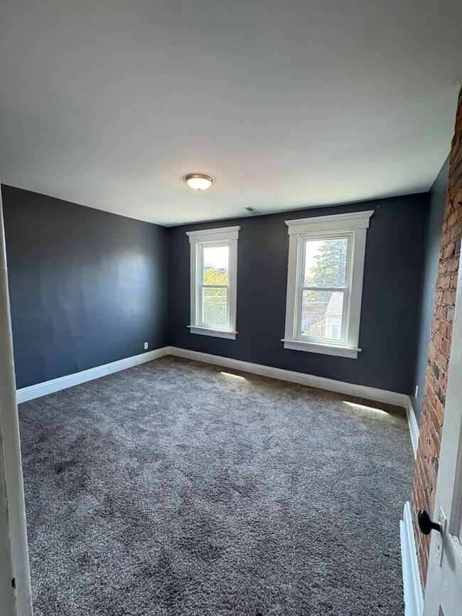Building Photo - Charming 2 beds 1 bath in Merion Village