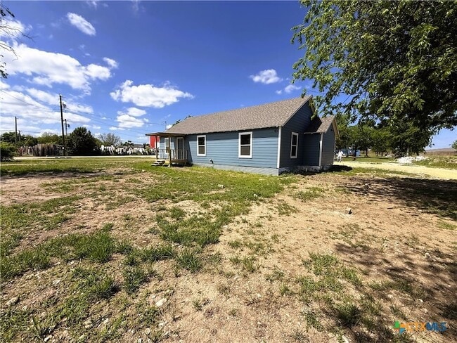 Building Photo - 1851 Connell St