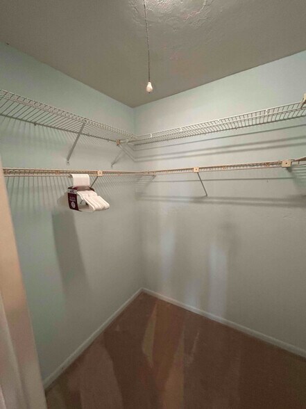 Building Photo - 2258 Palmetto Rd