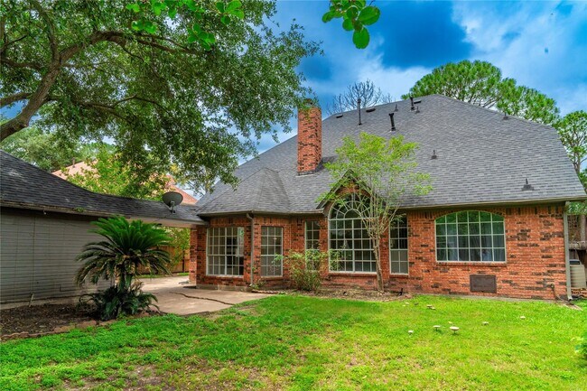 Building Photo - 3523 Ashlock Dr