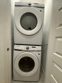 Building Photo - Next-Gen Unit(1 bedroom/ 1 bathroom) in Br...