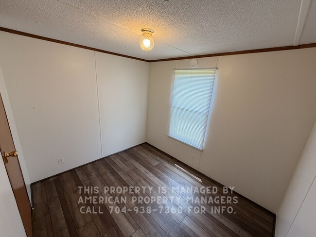 Building Photo - 128 Ashcraft Dr