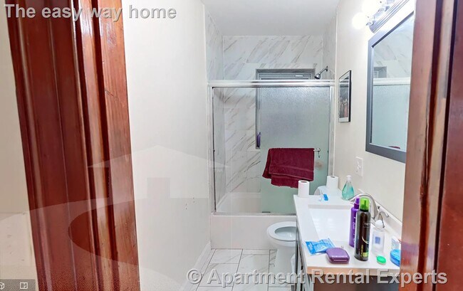 Building Photo - 163 Summer St