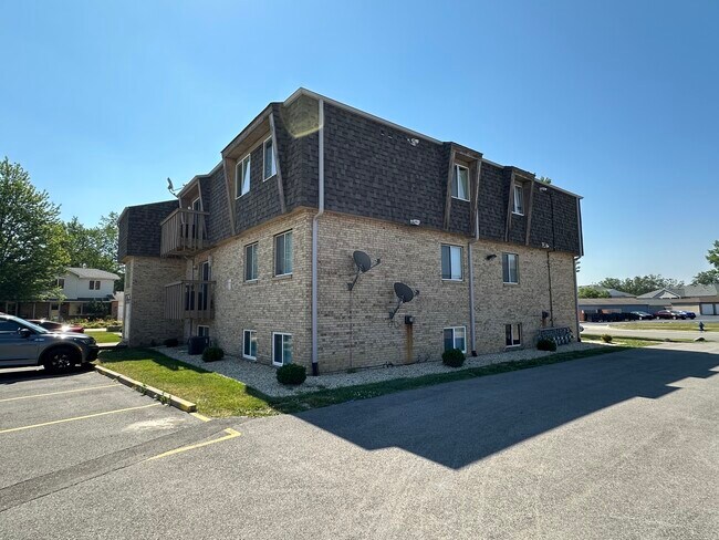 Building Photo - 2390 Bicentennial Ave