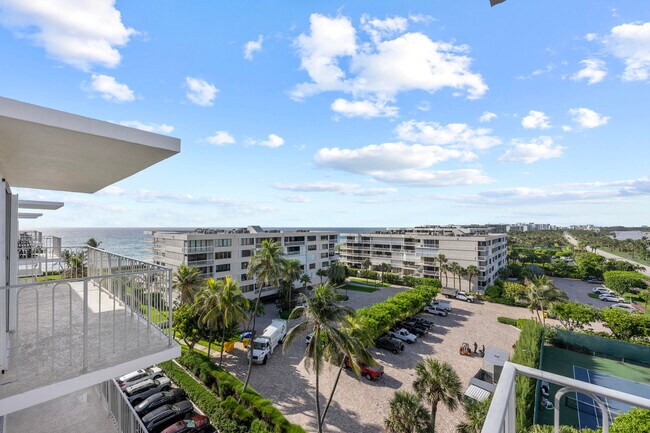 Building Photo - 3230 S Ocean Blvd