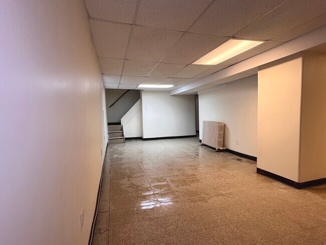 Building Photo - 8318 S Morgan St