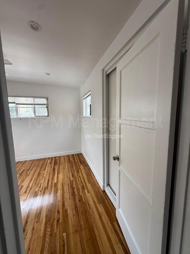 Building Photo - 14522 Gault St