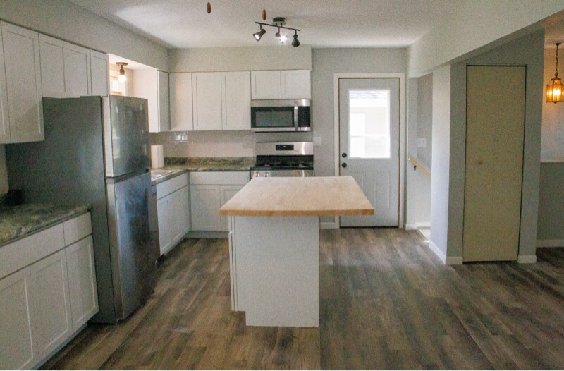 Building Photo - 3966 Mica Trail