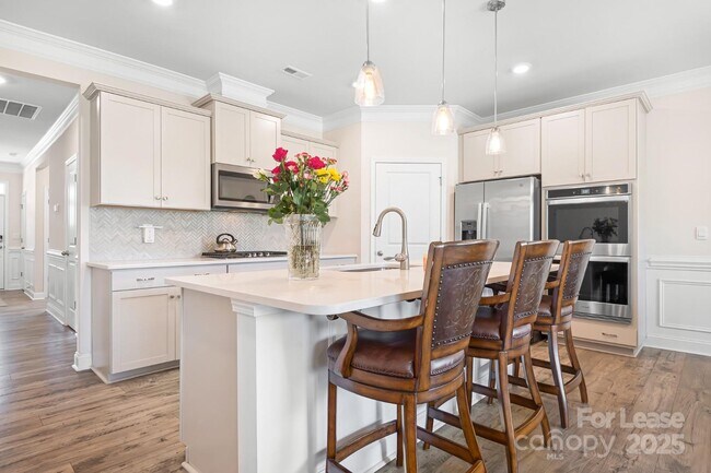 Building Photo - 5058 Antebellum Dr