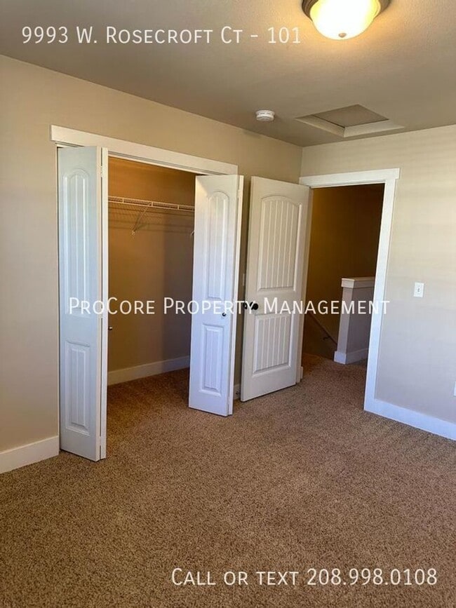 Building Photo - 9993 W Rosecroft Ct