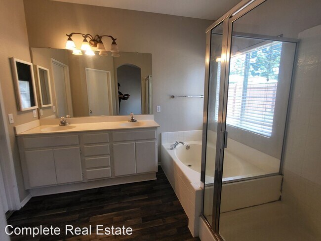 Building Photo - 3 br, 2 bath House - 31669 Fille Drive