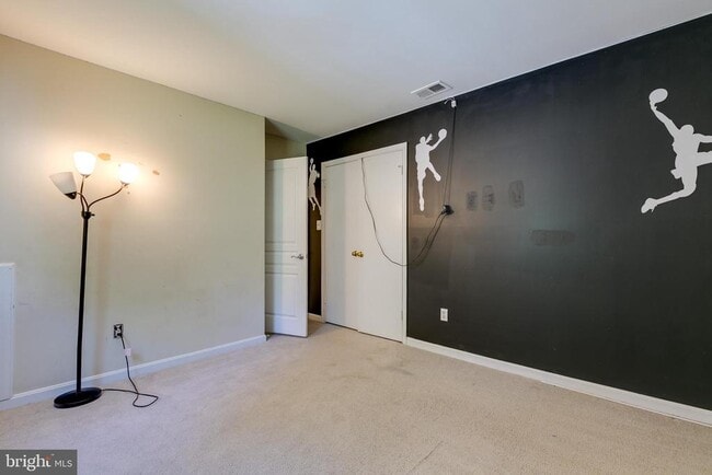 Building Photo - 12010 Sugarland Valley Dr