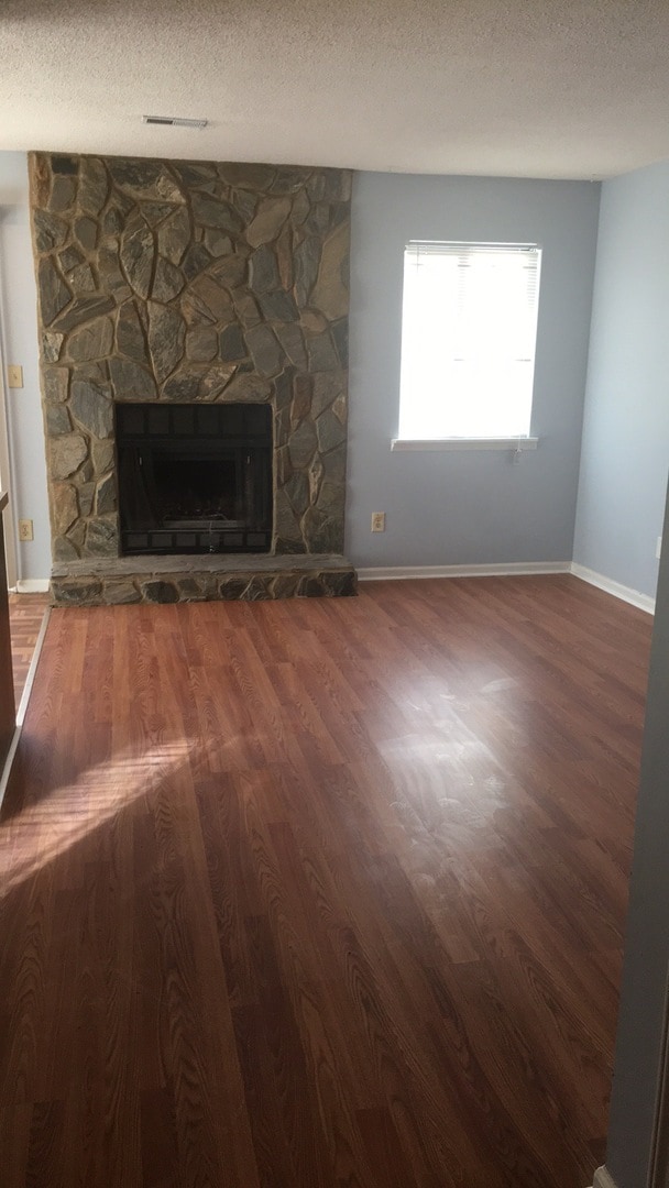 Building Photo - 6024 Spanish Oak Rd