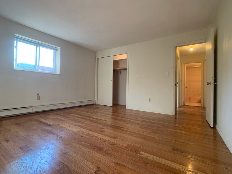 Building Photo - 36 Bellvista Rd