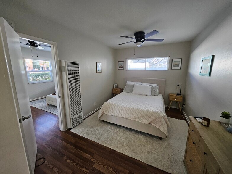 Building Photo - 1554 Orange Ave