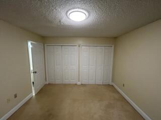 Building Photo - 225 S Tropical Trail