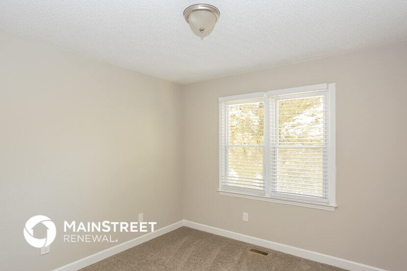 Building Photo - 696 Journey St SW