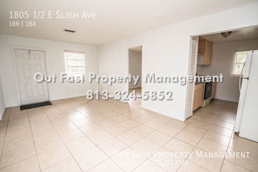 Building Photo - 1805 1/2 E Sligh Ave