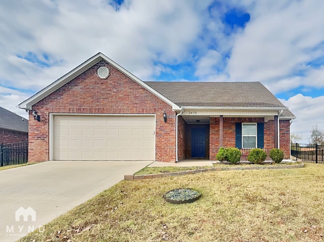 Building Photo - 2430 Double Bogey Ln