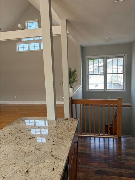 Private stair entry - 40 Osborne Ave