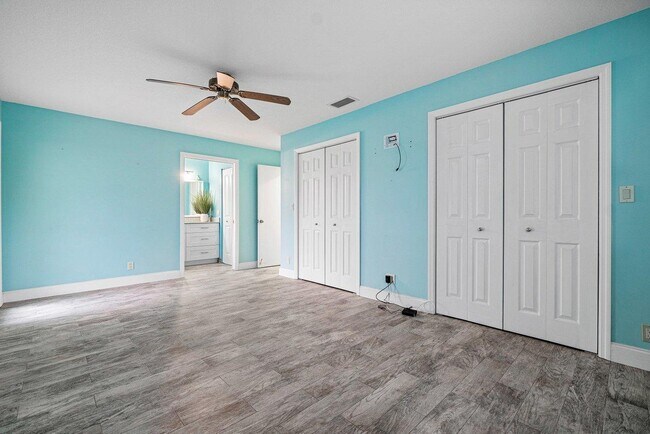 Building Photo - 270 High Point Blvd