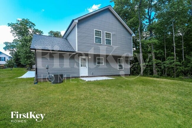 Building Photo - 2071 Samantha Dr