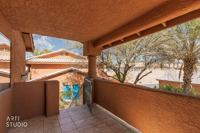 Building Photo - 2BR/2BA Condo in Rock Springs II - Small Pets Welcome