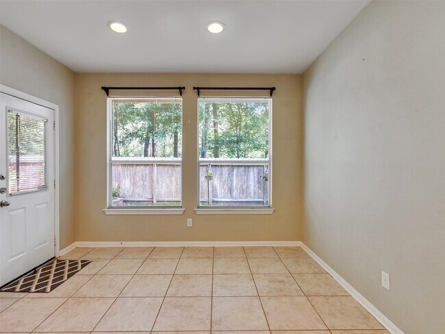 Building Photo - 94 Cornflower Dr