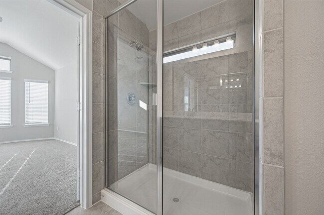 Building Photo - 1011 Shl Crk Trl