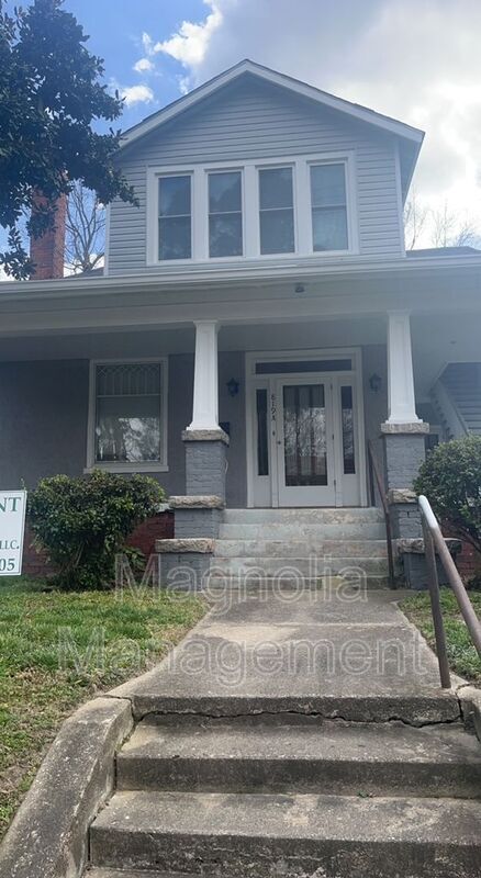 Primary Photo - 819 Chestnut St