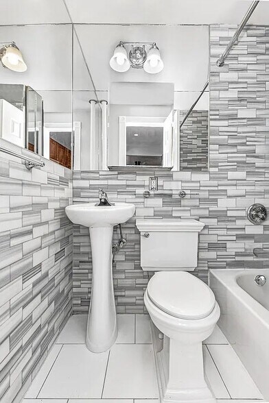 Primary Photo - 188 Avenue B