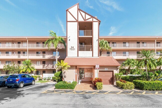 Building Photo - 7321 Amberly Ln