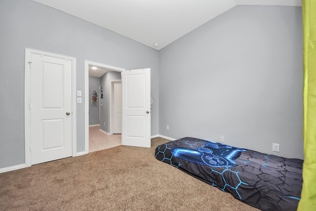 Building Photo - 3714 Tirranna Dr