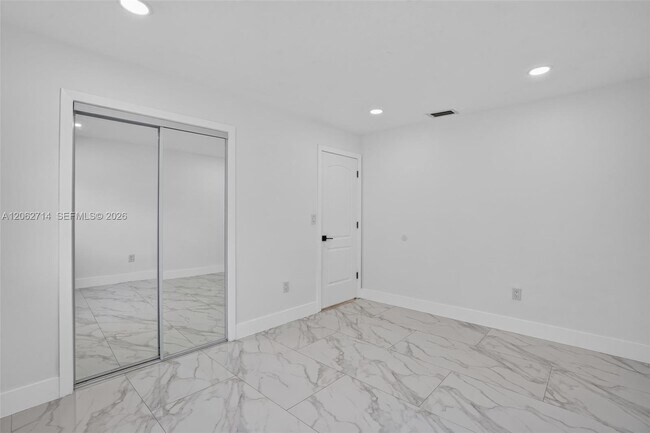 Building Photo - 9531 NW 20th Pl