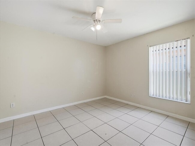 Building Photo - 2480 Sagemont Dr