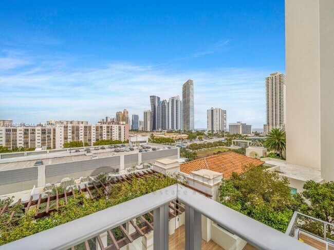Building Photo - 300 Sunny Isles Blvd