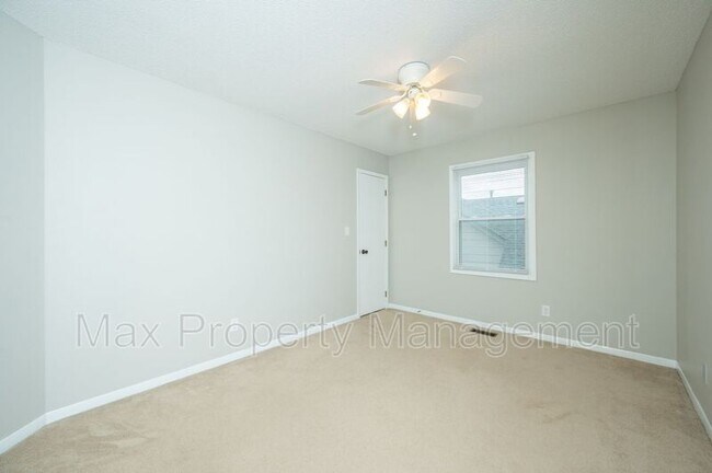 Building Photo - 6943 Brookview Dr