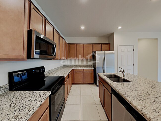 Building Photo - 16815 W Portland St