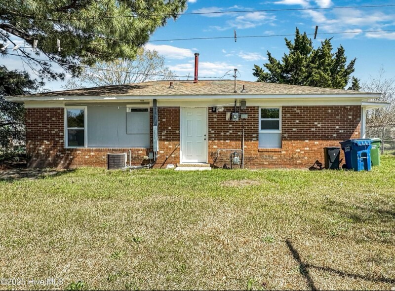 Building Photo - 1602 Forbes Ct