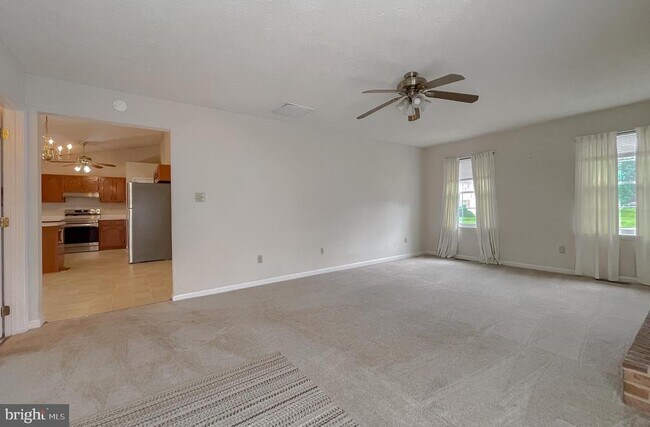 Building Photo - 109 Morris Dr