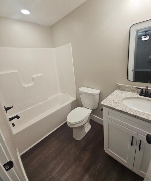 Building Photo - 1646 S Jefferson Ave